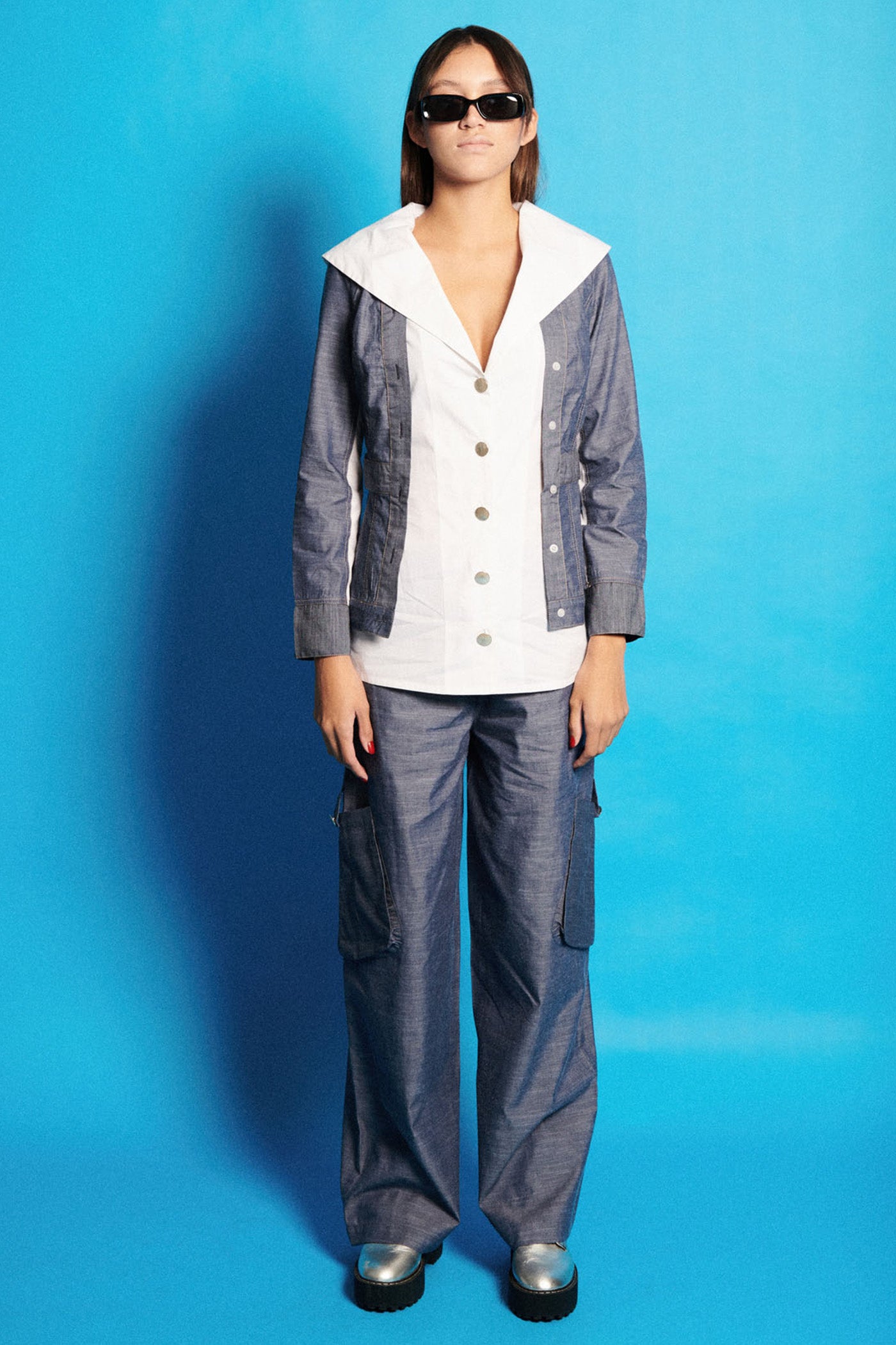 Chambray flutter sleeve poplin w lace