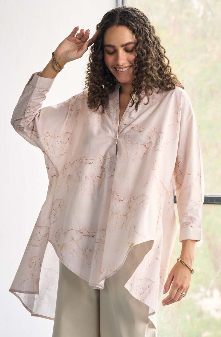 Pastel Pink Horse printed Poplin High low shirt