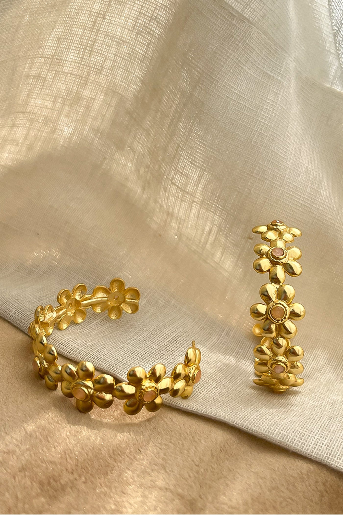 The Golden Flower Motif Hoop Earring