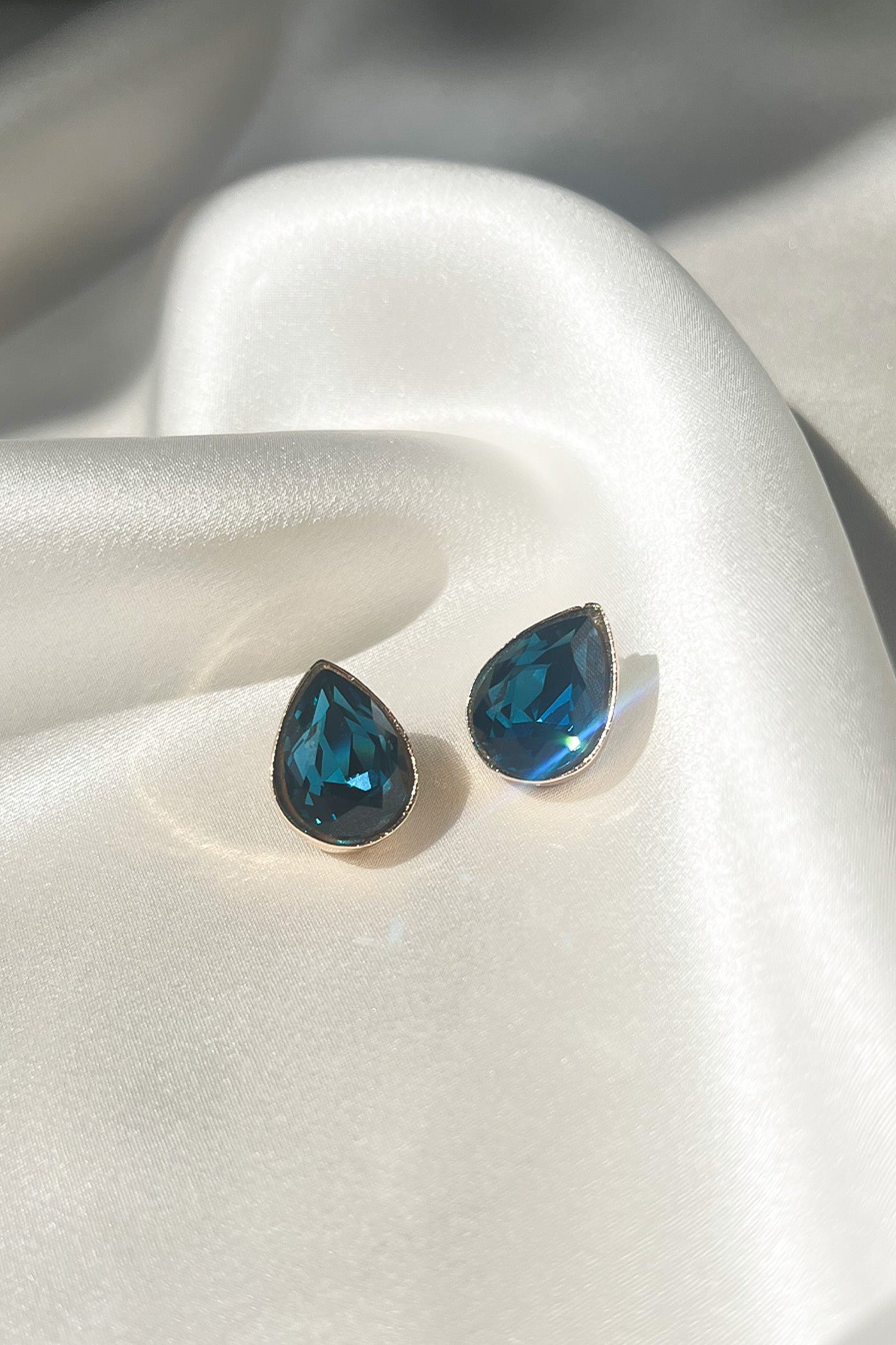 Oceanic Azure Glam Earrings