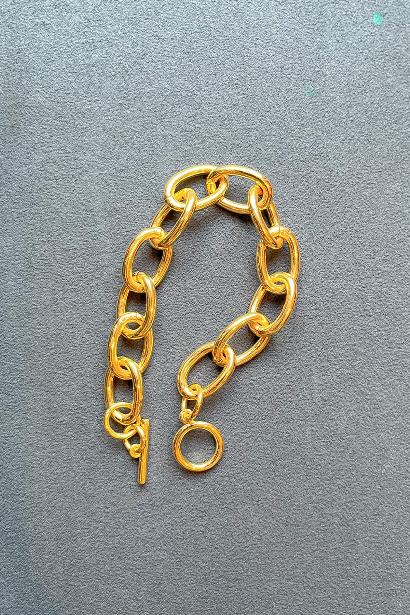 The Golden Chunky Chain Bracelet