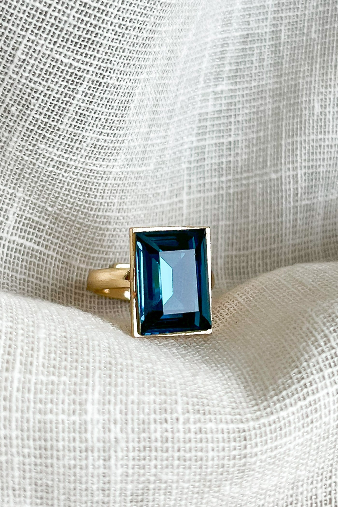 Midnight Blue Glamour Ring