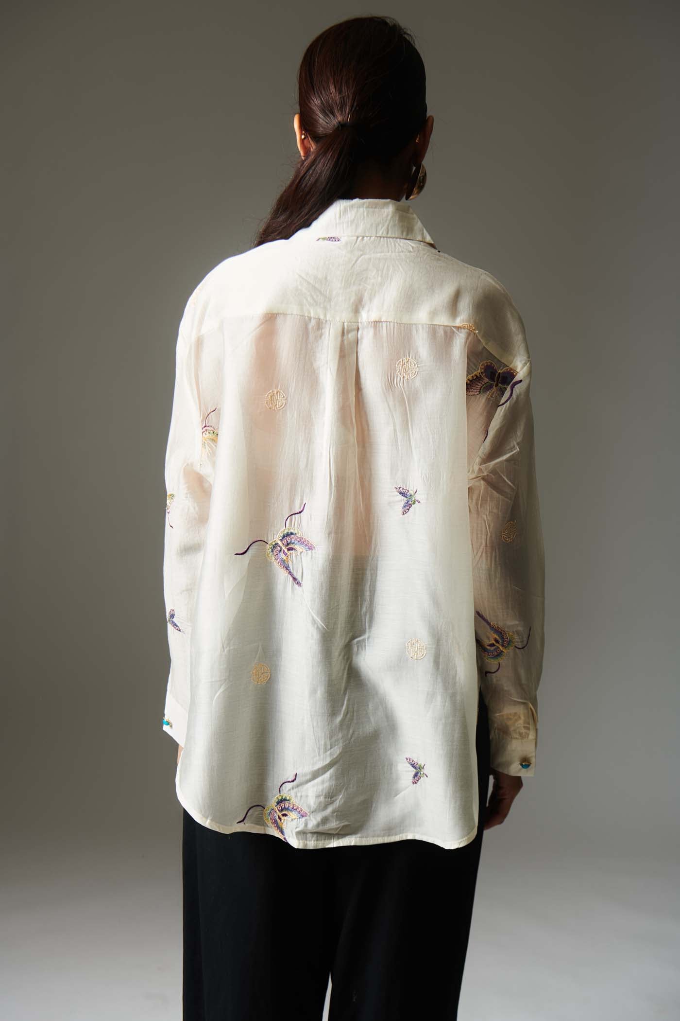 Butterfly embroidered breeze shirt