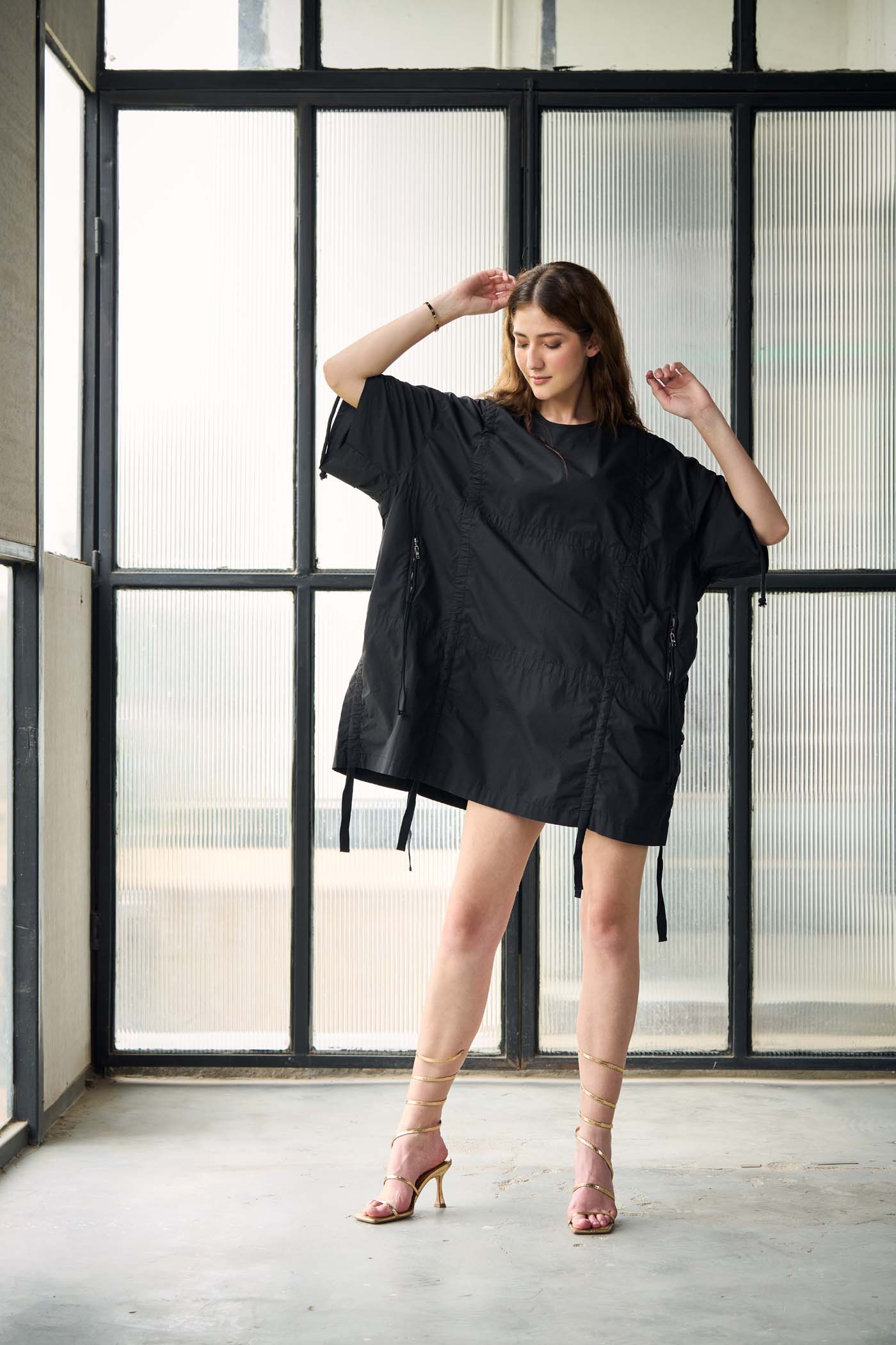 Black poplin ruched mini dress