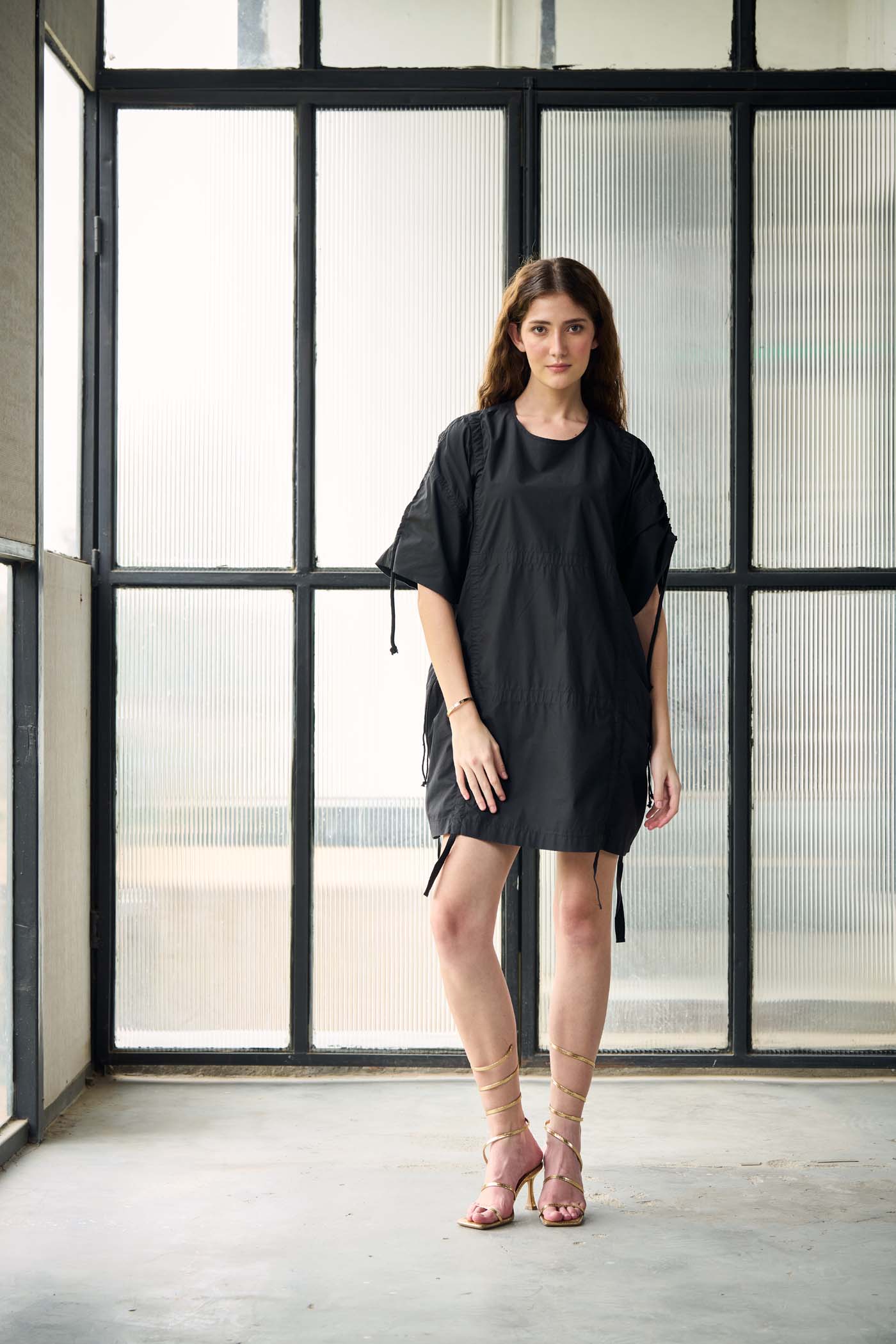 Black poplin ruched mini dress