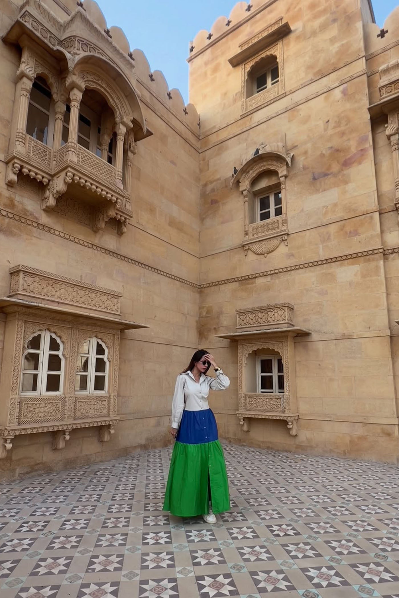 Shweta Tiwari n Two Tier Poplin Colour Contrast Long Dress